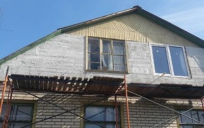 Отделка фасада панелями Блок Хаус (Blockhouse) Тимберблок Дуб золотой