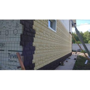 Коричневый