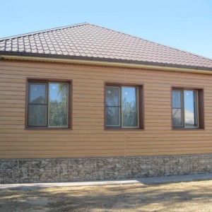 Сайдинг МеталлПрофиль Корабельная доска Клен Глянцевый