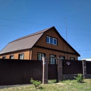 Отделка фасада металлическим сайдингом Альтер - Блок хаус - Дуб золотой