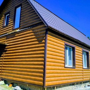 Отделка фасада металлическим сайдингом Альтер - Блок хаус - Дуб золотой