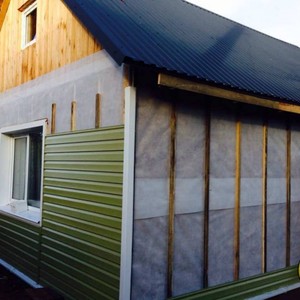 Отделка фасада панелями Альта-Профиль Канада Плюс Премиум Оливковый