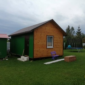 Монтаж цокольного сайдинга Альта-Профиль Кирпич Жженый и отделка фасада сайдингом Vox Max 3 Дуб